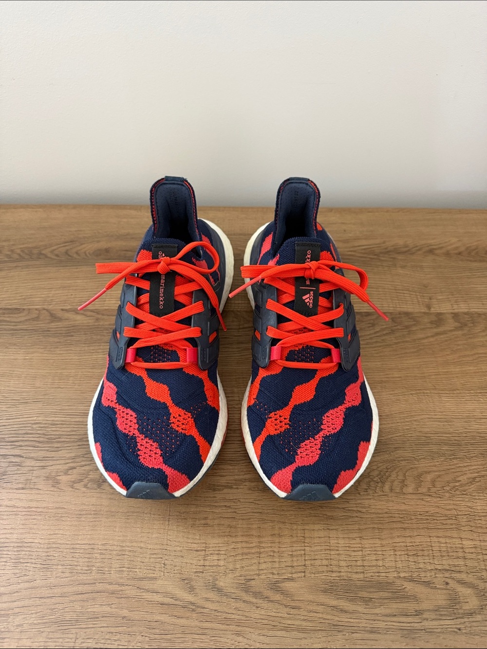 Adidas x Marimekko UltraBoost 22 Red & Navy Running Sneaker Women's Size 6